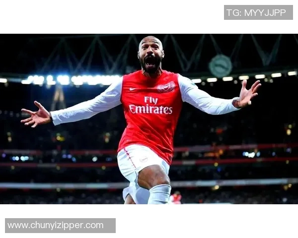 26号红色球衣足球明星的传奇故事与辉煌成就揭秘